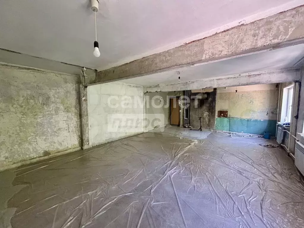 Своб. планировка, 45,3 м, 2/5 эт. - Фото 1