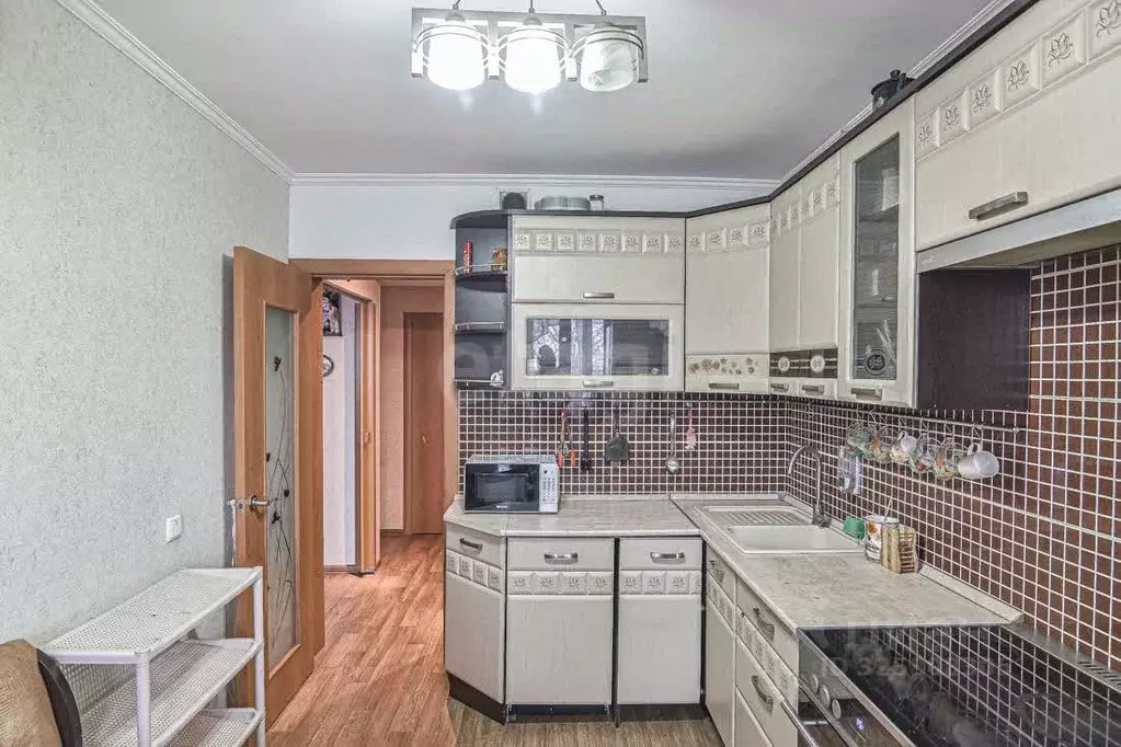 3-к кв. Сахалинская область, Южно-Сахалинск Ново-Александровск п/р, ... - Фото 2