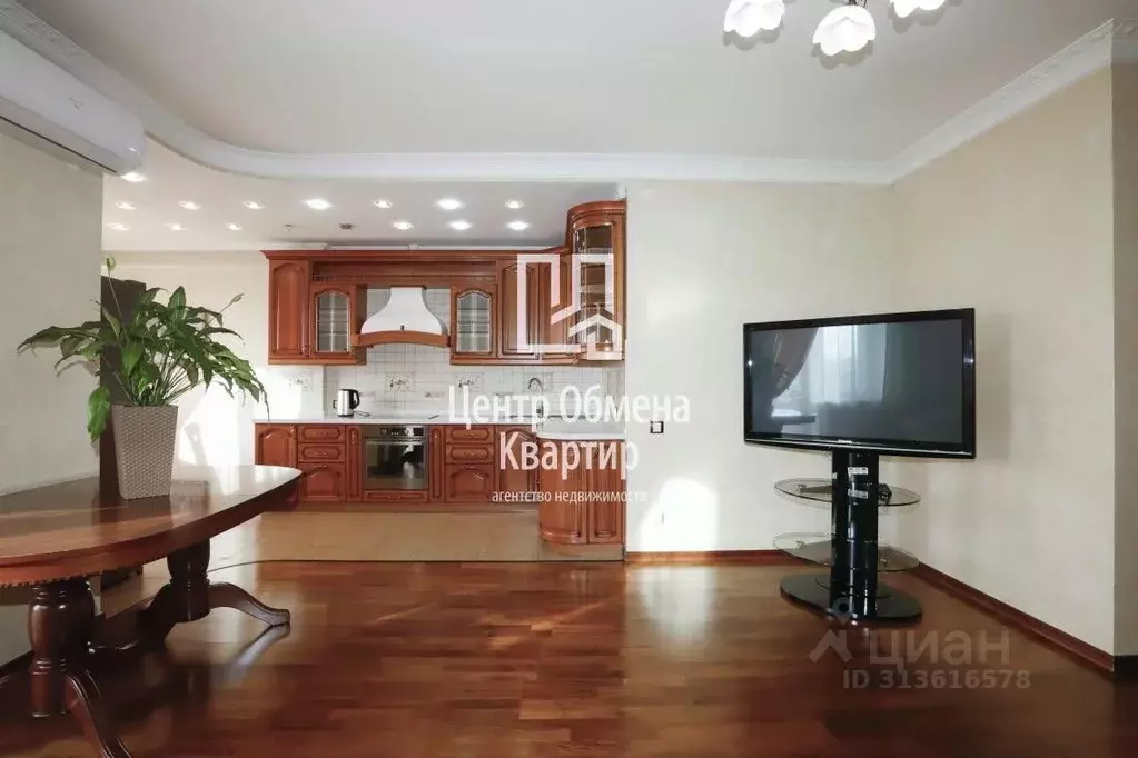 5-к кв. Иркутская область, Иркутск ул. Рабочего Штаба, 1/7 (138.0 м) - Фото 1