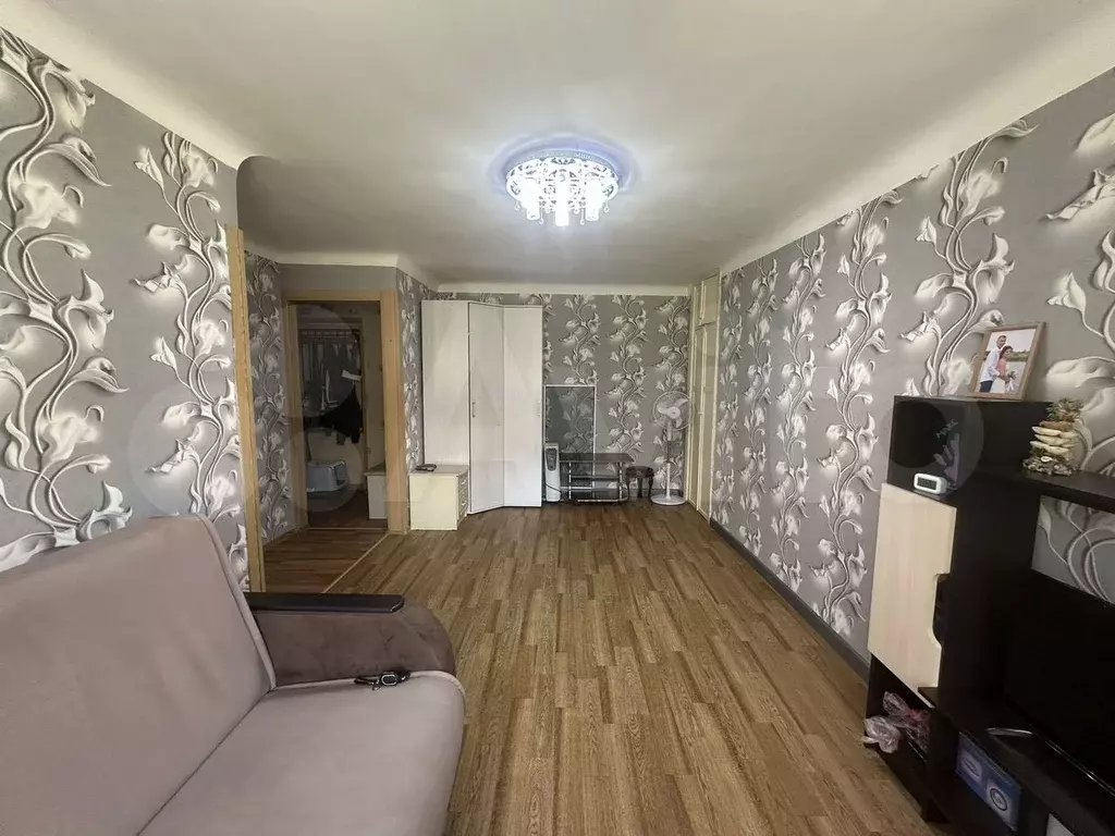 1-к. квартира, 30,6 м, 1/3 эт. - Фото 0