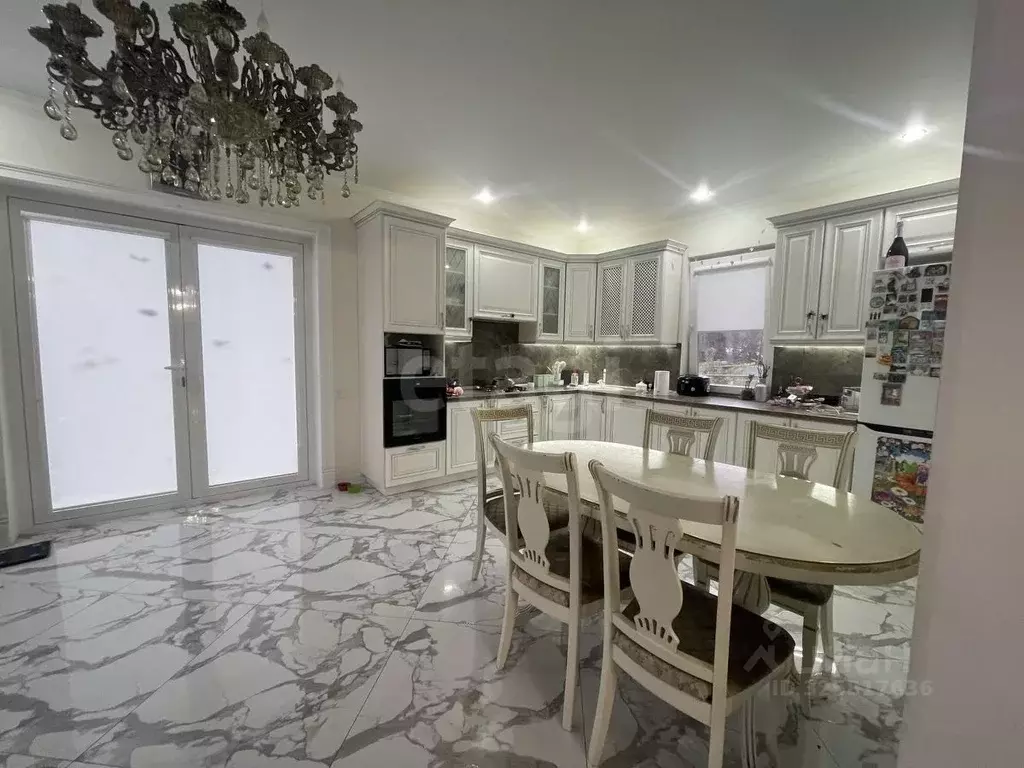 Дом в Адыгея, Майкоп ул. Калинина (176 м) - Фото 1