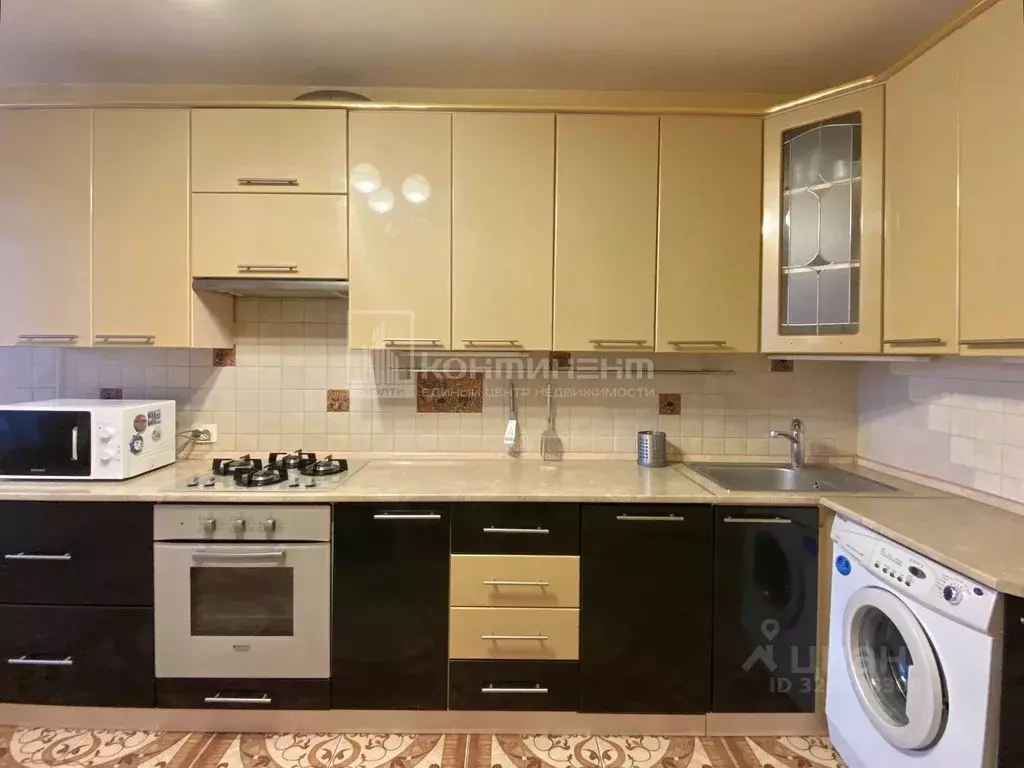 2-к кв. Владимирская область, Владимир ул. Безыменского, 3а (55.8 м) - Фото 1