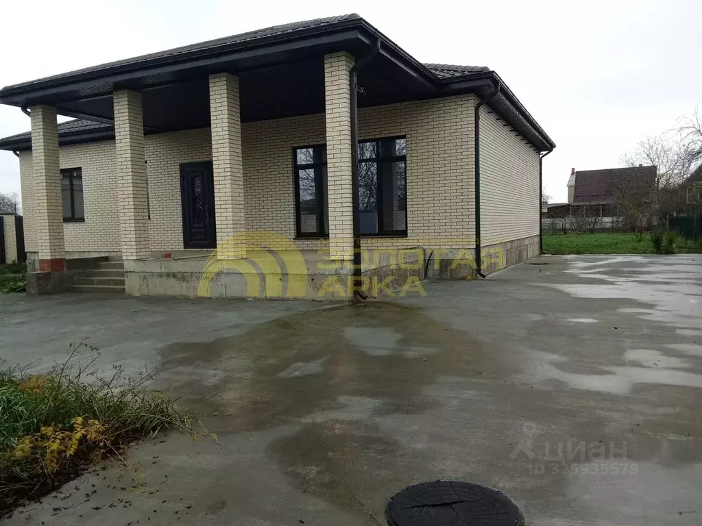 Дом в Краснодарский край, Абинск ул. Розы Люксембург (200 м) - Фото 2