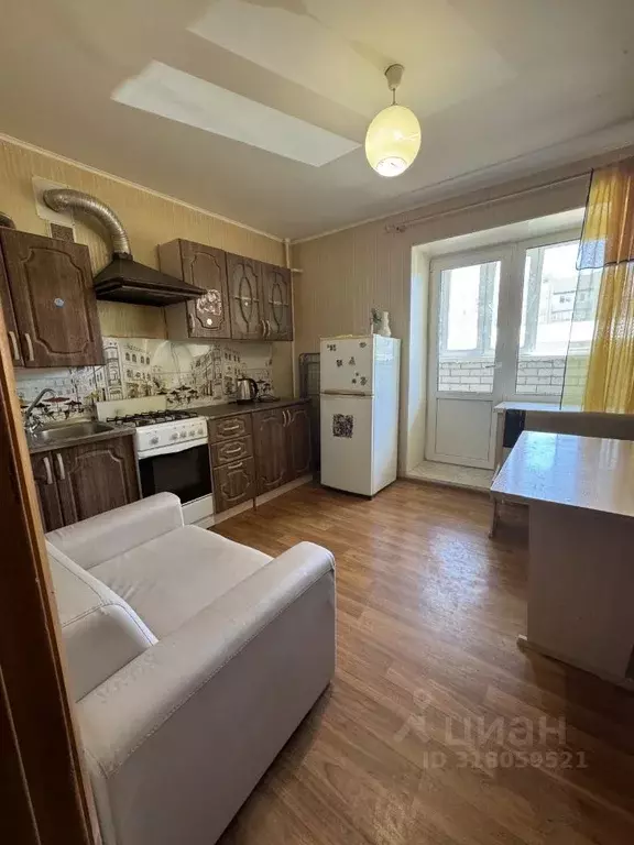 1-к кв. Саратовская область, Энгельс Кожевенная ул., 12 (42.0 м) - Фото 0
