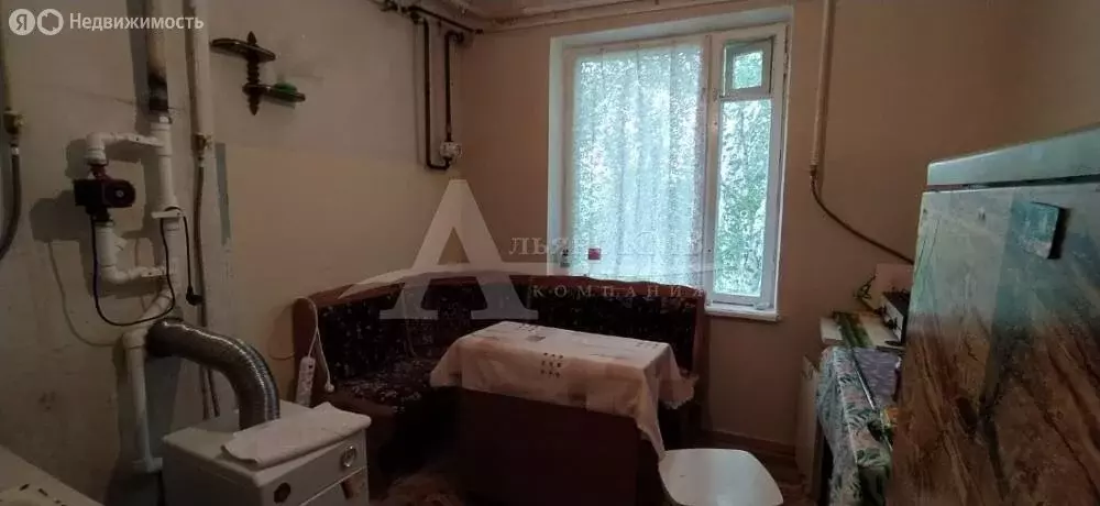 2-комнатная квартира: Ставропольский край, городской округ Кисловодск, ... - Фото 1