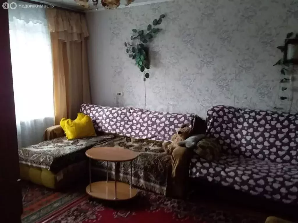 3-комнатная квартира: Искитим, микрорайон Шипуновский, 2 (61 м) - Фото 0