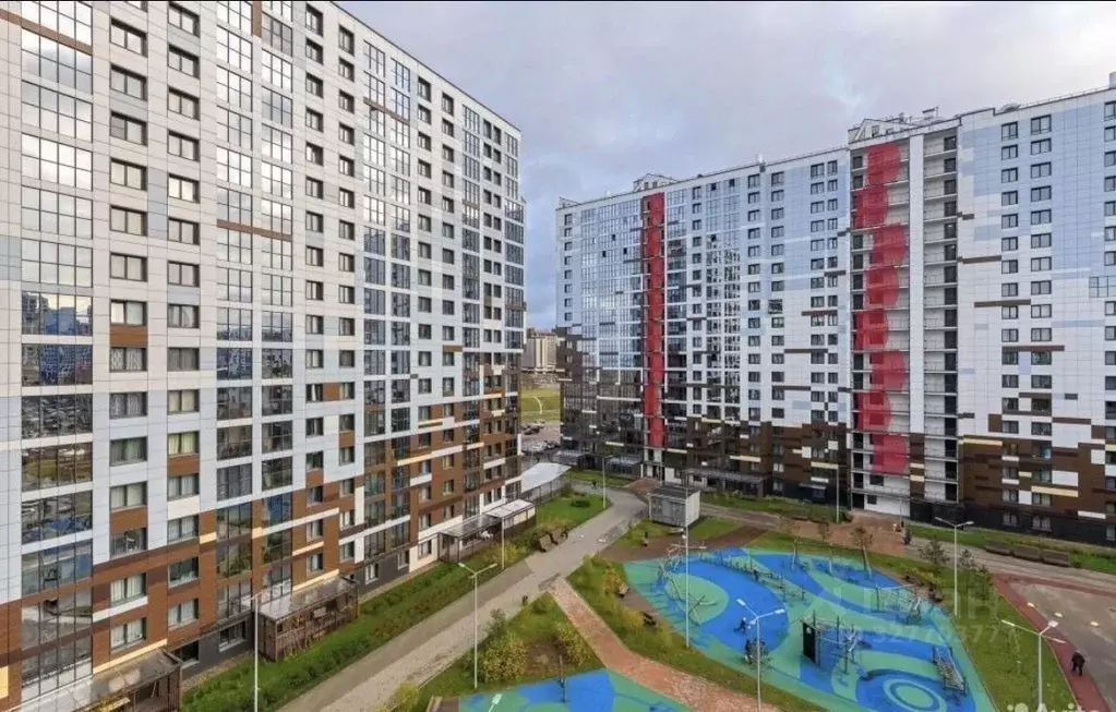 Гараж в Санкт-Петербург ул. Вадима Шефнера, 14к1 (13 м) - Фото 1