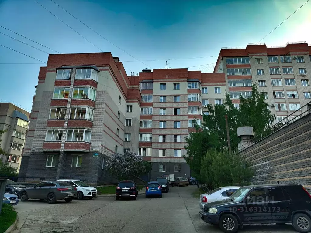 1-к кв. Кировская область, Киров ул. Казанская, 109/1 (38.7 м) - Фото 0