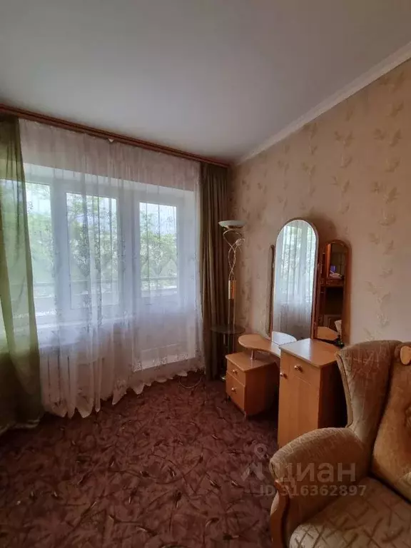 2-к кв. Крым, Керчь ш. Вокзальное, 35 (48.0 м) - Фото 1