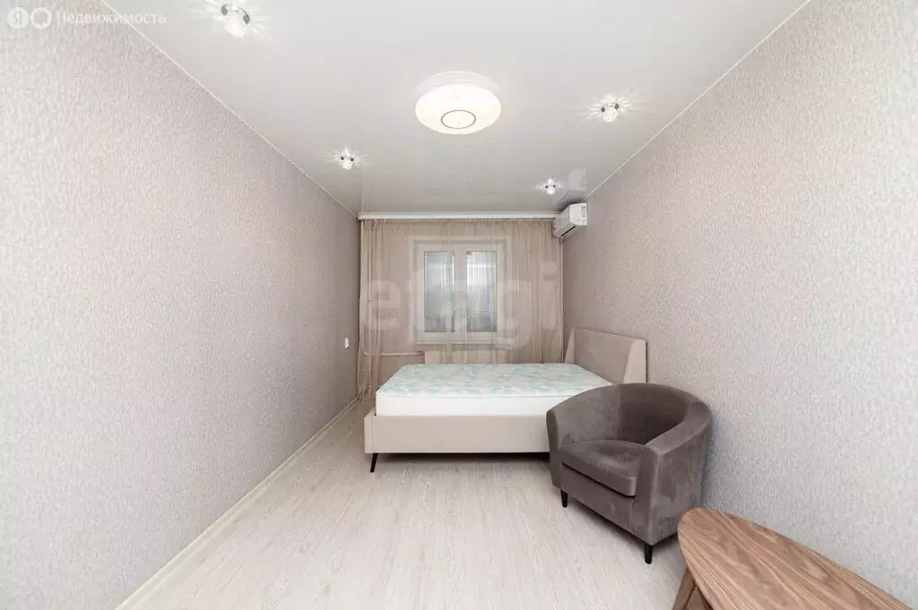 1-комнатная квартира: Курган, жилой район Заозёрный, 7-й микрорайон, ... - Фото 1