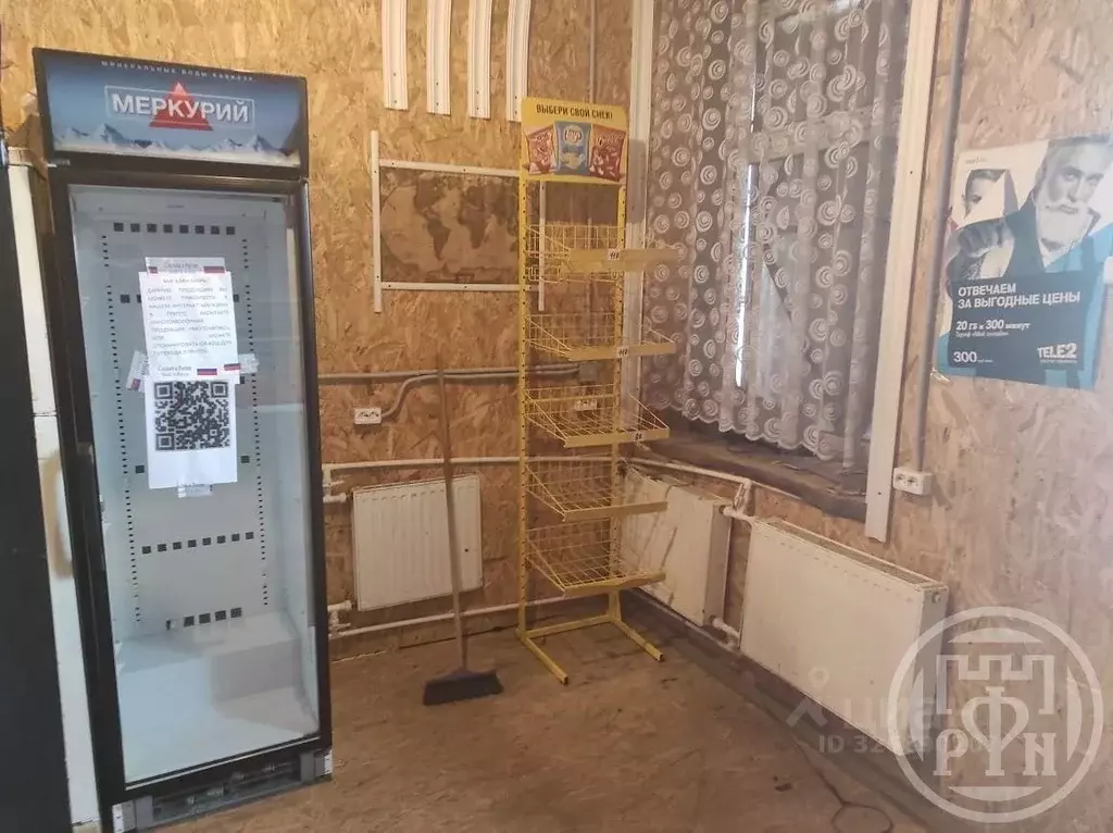 Торговая площадь в Псковская область, Струго-Красненский район, д. ... - Фото 1