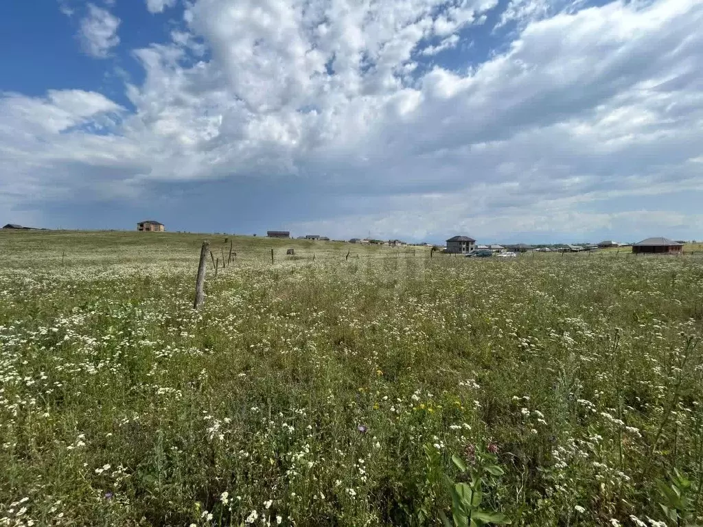 Участок в Ингушетия, Назрань ул. М.Ю. Дарсигова (6.0 сот.) - Фото 1