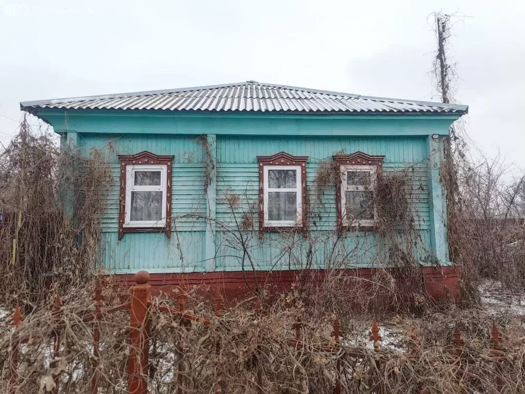 Дом в село Малые Алабухи 1-е, Советская улица (72.7 м) - Фото 1