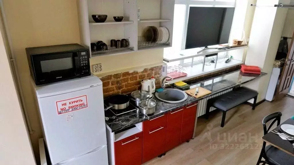 1-к кв. Астраханская область, Астрахань ул. Свердлова, 53 (30.0 м) - Фото 1