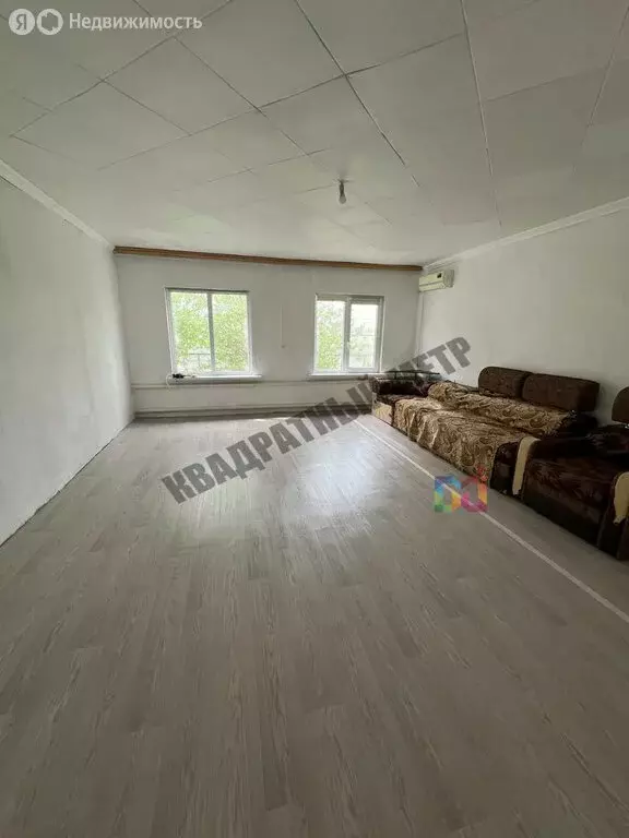 Дом в село Малые Дербеты, улица Тундутова, 10 (120.54 м) - Фото 1