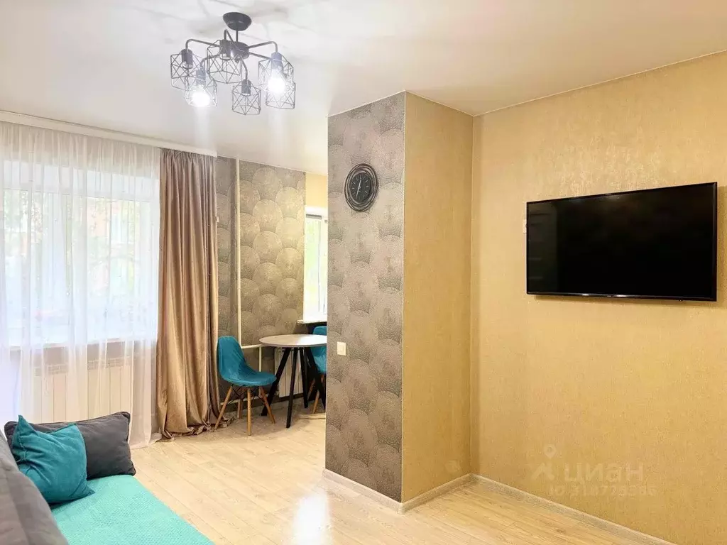 2-к кв. Томская область, Томск ул. Карташова, 42Б (42.0 м) - Фото 1