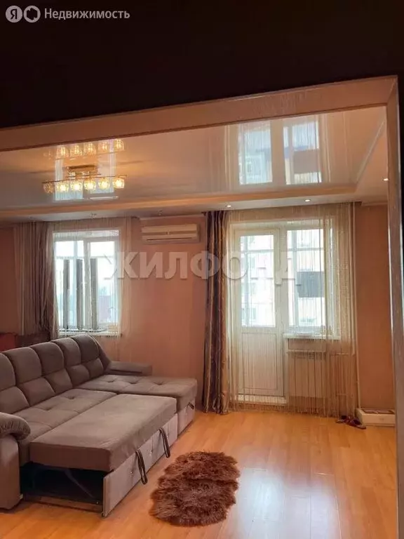 1-комнатная квартира: Абакан, улица Кирова, 99Б (56 м) - Фото 2