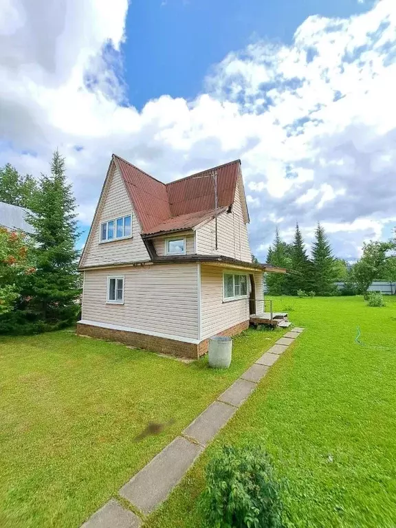 Дом в Калужская область, Малоярославецкий район, Коллонтай с/пос, Нива ... - Фото 1