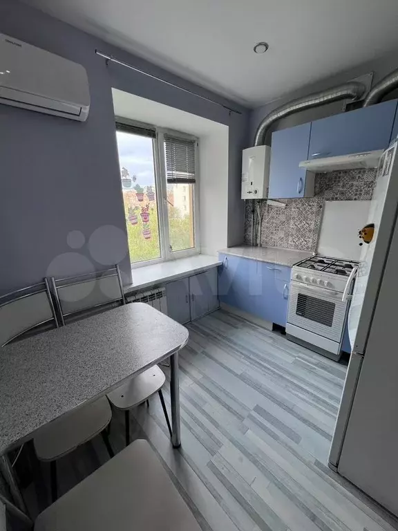 2-к. квартира, 43 м, 5/5 эт. - Фото 1