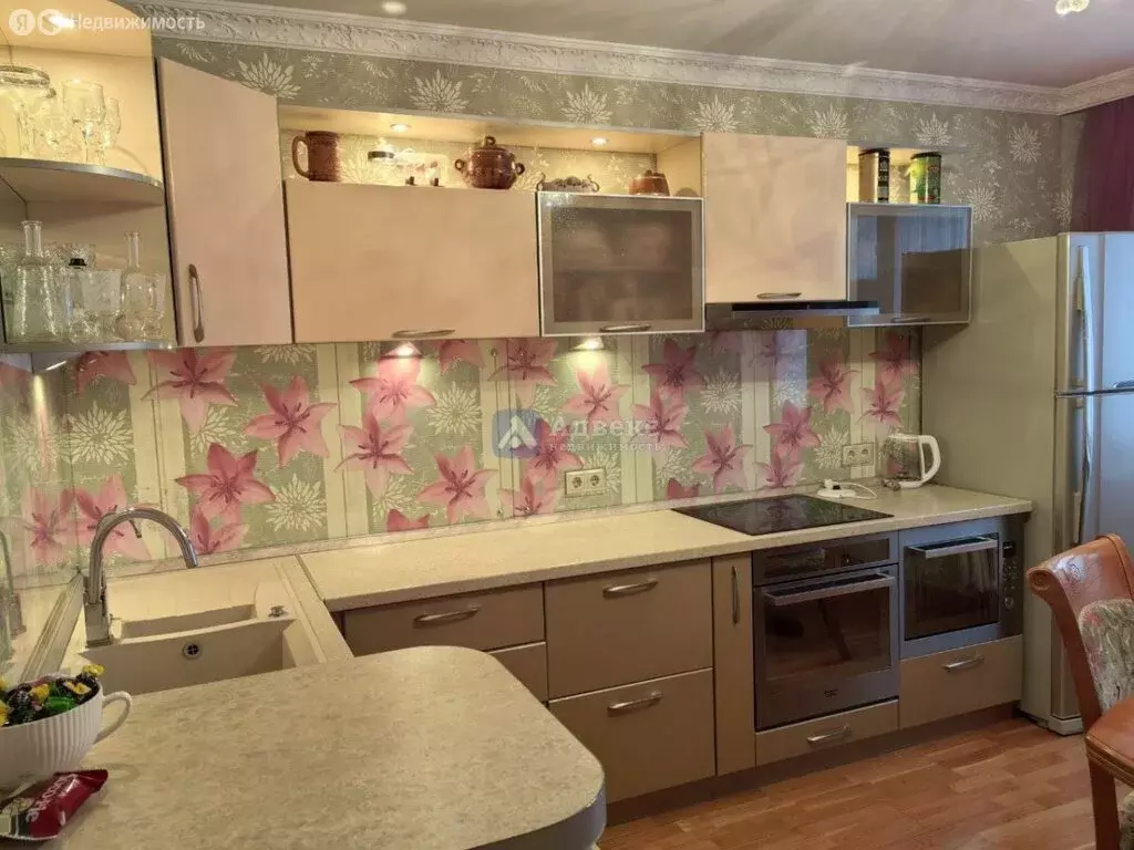 2-комнатная квартира: Тюмень, улица Пермякова, 84к1 (67.2 м) - Фото 2