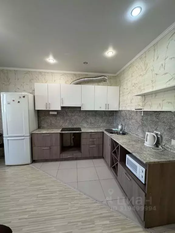 1-к кв. Брянская область, Брянск Степная ул., 12 (53.0 м) - Фото 1