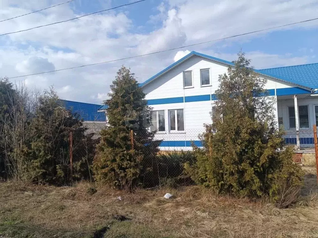 Дом в Липецкая область, Чаплыгин ул. Железнодорожный Питомник, 4А (121 ... - Фото 1