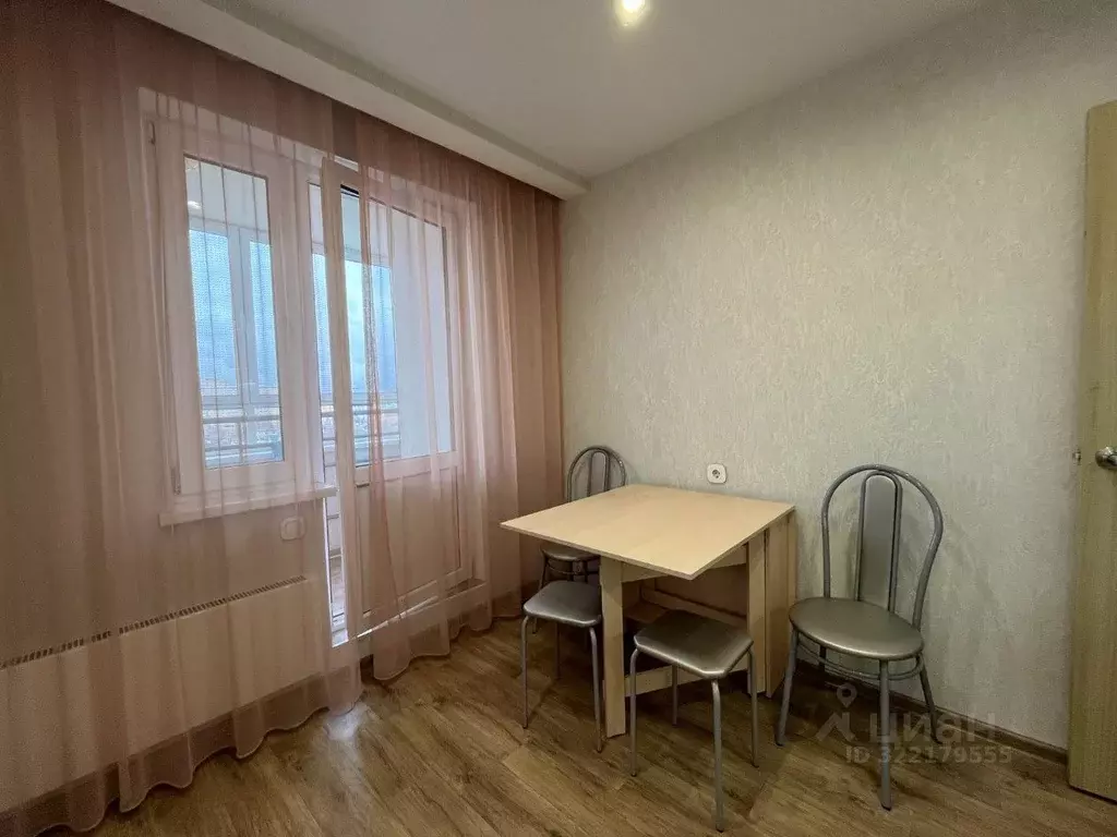 2-к кв. Нижегородская область, Нижний Новгород ул. Окская, 2 (55.0 м) - Фото 2