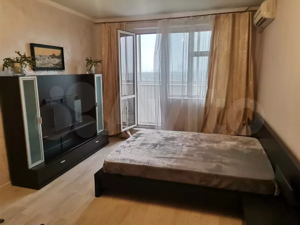 1-к. квартира, 40 м, 12/17 эт. - Фото 0