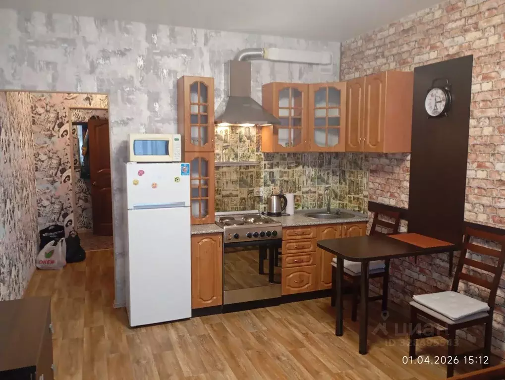 Студия Ханты-Мансийский АО, Сургут ул. Александра Усольцева, 26 (28.7 ... - Фото 1