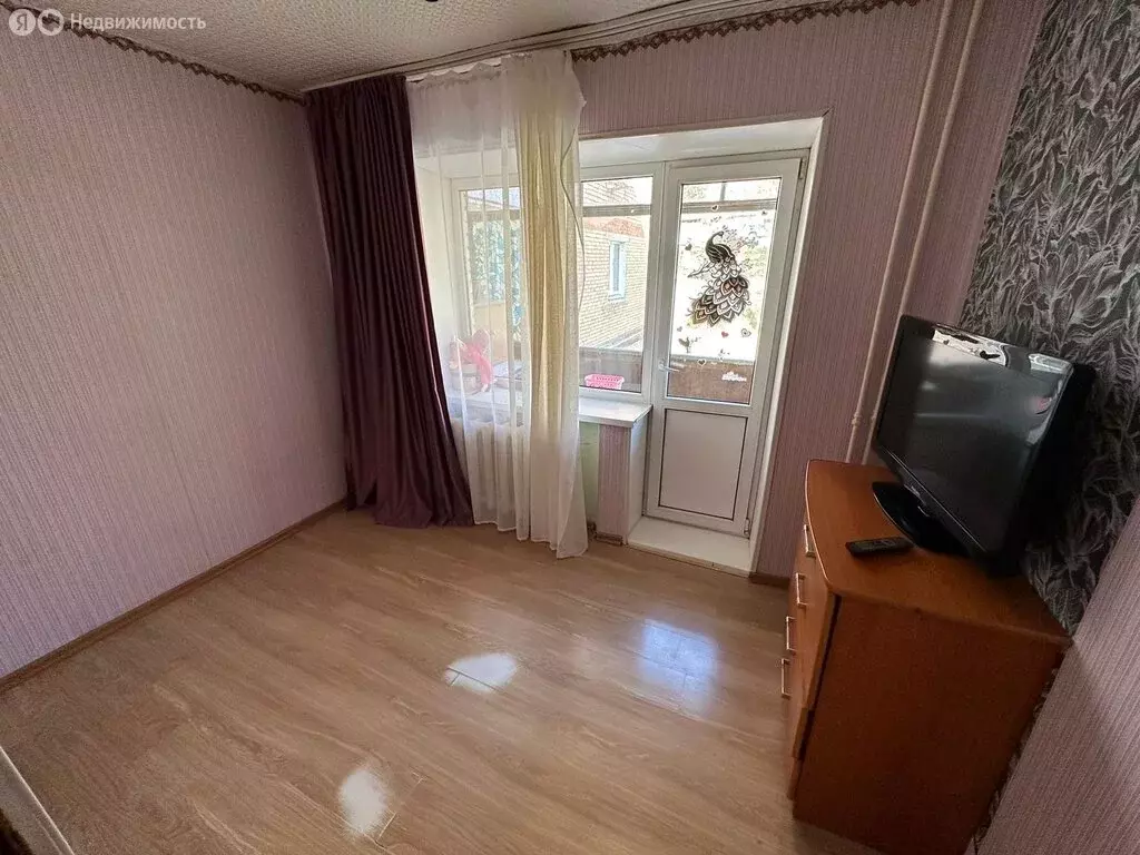 1-комнатная квартира: Владивосток, улица Адмирала Юмашева, 26А (33 м) - Фото 1