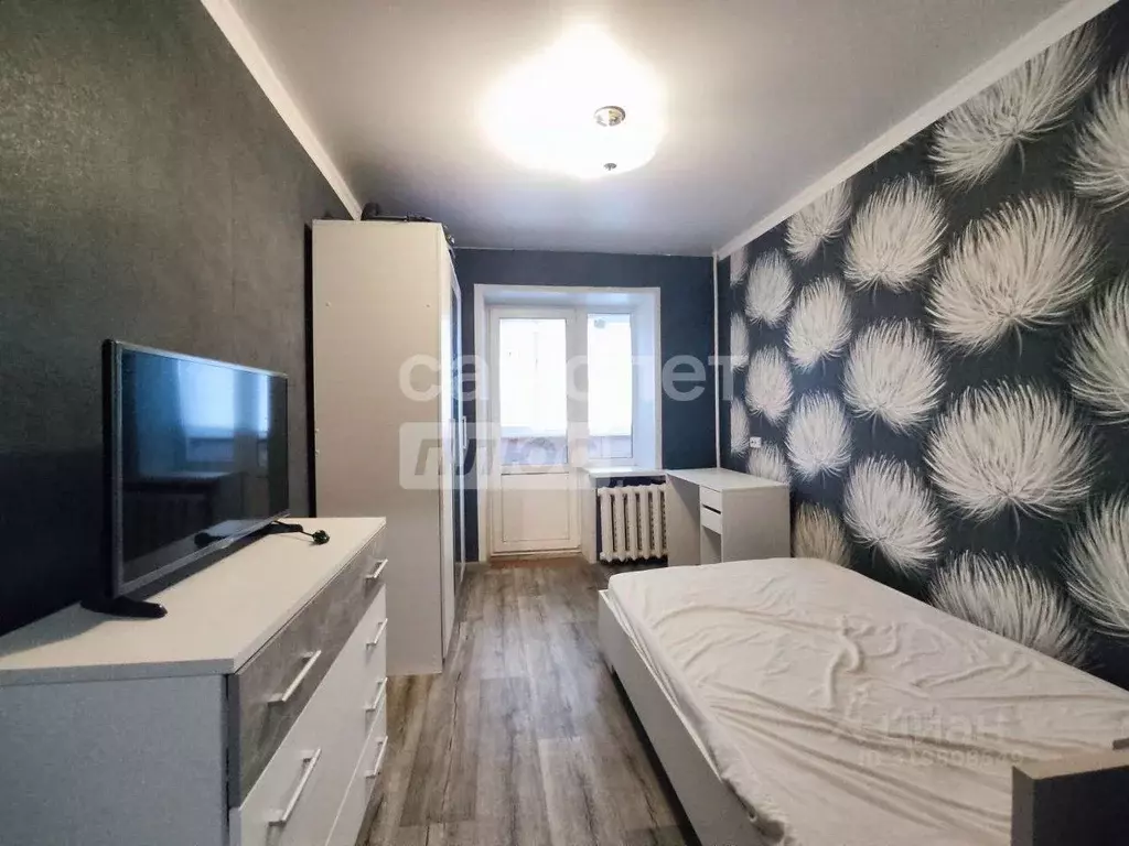 3-к кв. Курская область, Курск просп. Кулакова, 9 (65.0 м) - Фото 1