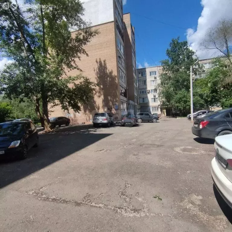 3-комнатная квартира: Оренбург, проспект Гагарина, 51 (64.7 м) - Фото 1