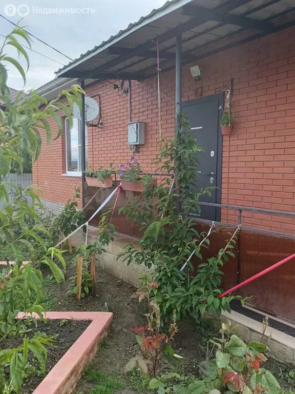 Дом в Горячий Ключ, улица Титова (85 м) - Фото 1