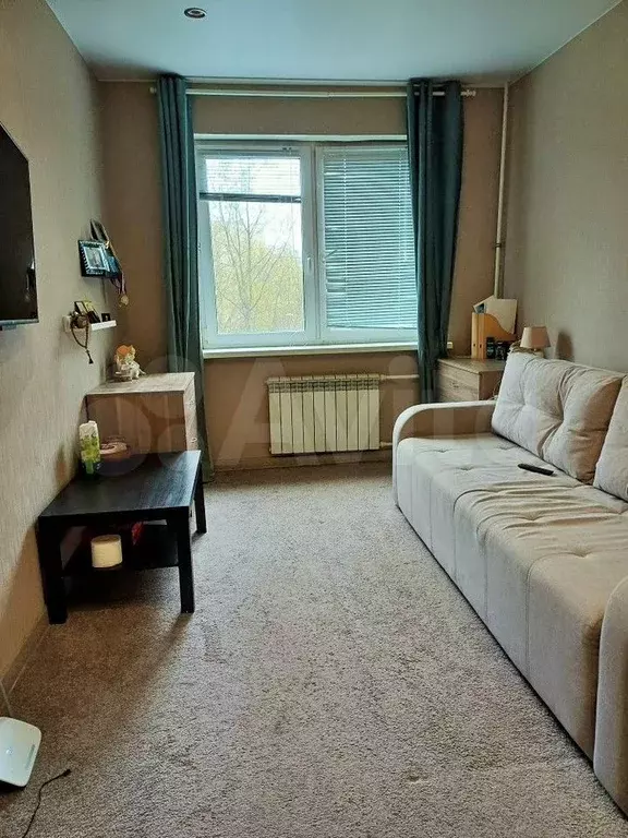 Комната 13 м в 3-к., 3/12 эт. - Фото 0
