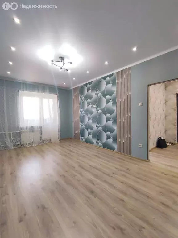 1-комнатная квартира: Астрахань, улица Куликова, 81к1 (46.8 м) - Фото 1