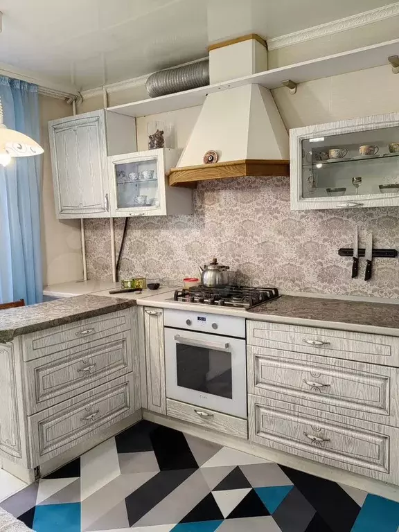 1-к. квартира, 45 м, 8/10 эт. - Фото 1