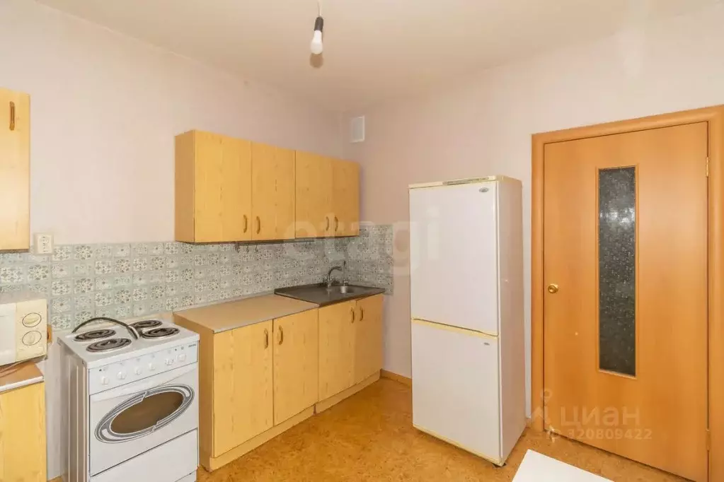 3-к кв. Челябинская область, Челябинск ул. Трашутина, 13 (75.3 м) - Фото 2