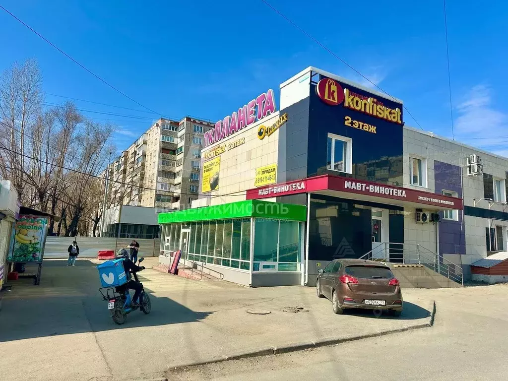 Торговая площадь в Челябинская область, Челябинск Комсомольский ... - Фото 0