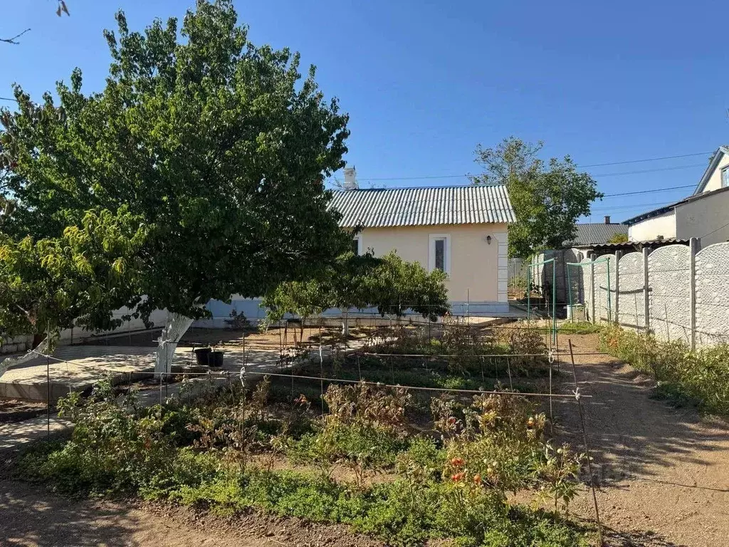 Дом в Севастополь с. Полюшко, ул. Солнечная, 17 (70 м) - Фото 1