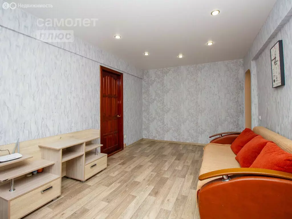 3-комнатная квартира: Ульяновск, улица Минаева, 38 (48.3 м) - Фото 1