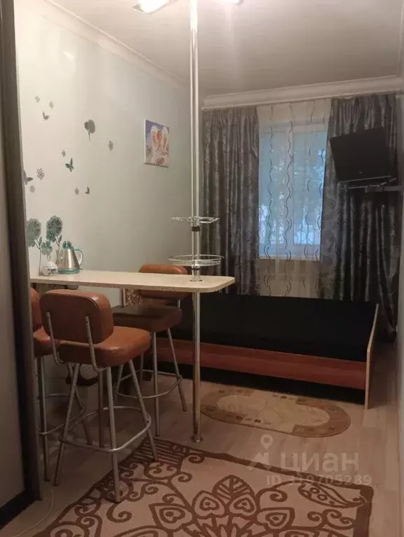 Комната Красноярский край, Красноярск ул. Баумана, 10а (15.0 м) - Фото 1