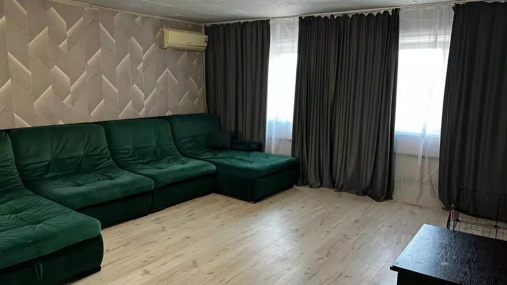 Дом в Астраханская область, Икрянинский район, Ильинка рп Заречная ... - Фото 1