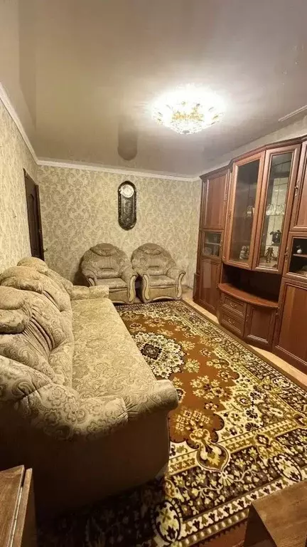 3-к кв. Курская область, Курск Хуторская ул., 12а (62.0 м) - Фото 1