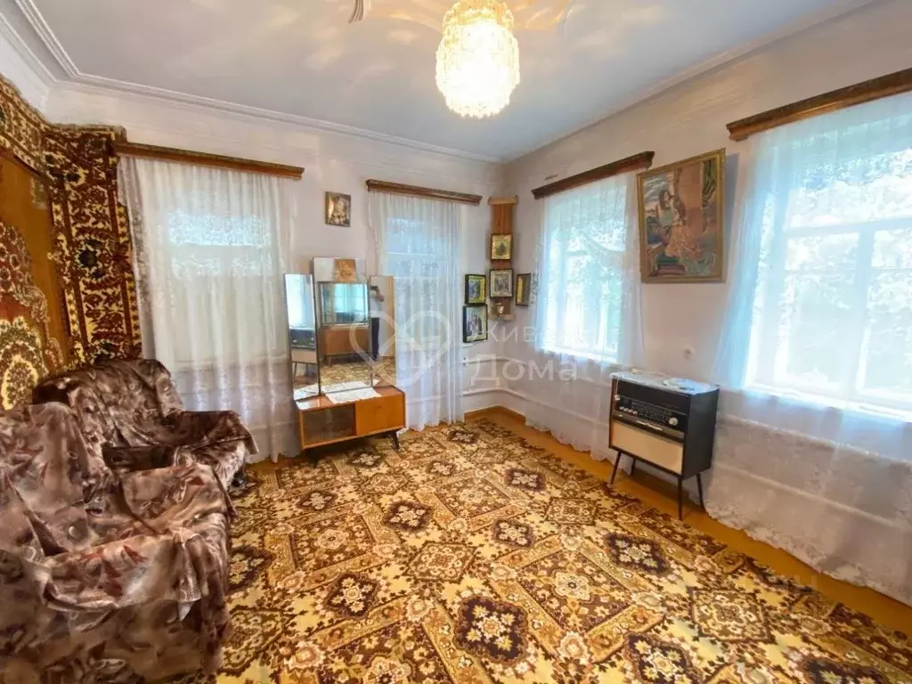 Дом в Волгоградская область, Волгоград Автономная ул. (90 м) - Фото 0