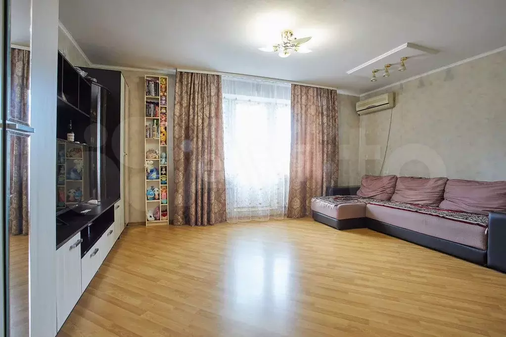 3-к. квартира, 72 м, 6/9 эт. - Фото 0