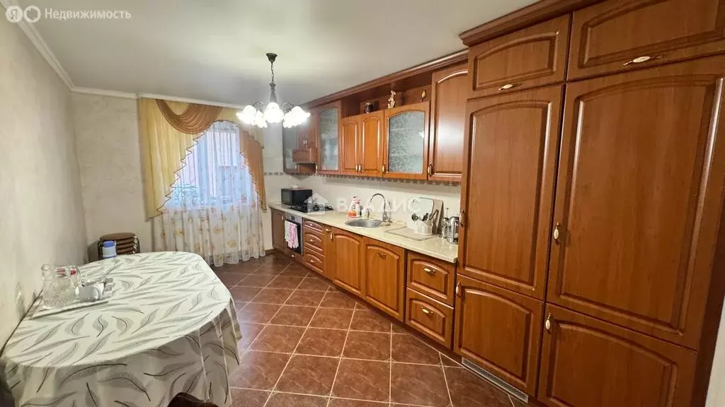 Дом в Нестеров, улица Кооператоров, 11 (212 м) - Фото 1