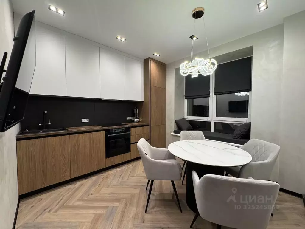 1-к кв. Башкортостан, Уфа ул. Султанова, 6 (53.0 м) - Фото 2