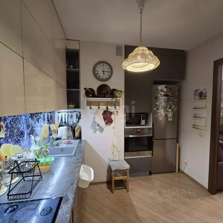 2-к кв. Свердловская область, Екатеринбург ул. Блюхера, 97 (53.6 м) - Фото 1