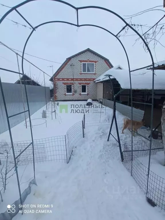 Дом в Белгородская область, Корочанский район, Проходенское с/пос, с. ... - Фото 1