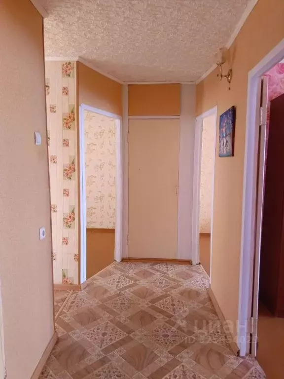 3-к кв. Новосибирская область, Татарск ул. Никишкиной, 7 (57.0 м) - Фото 2